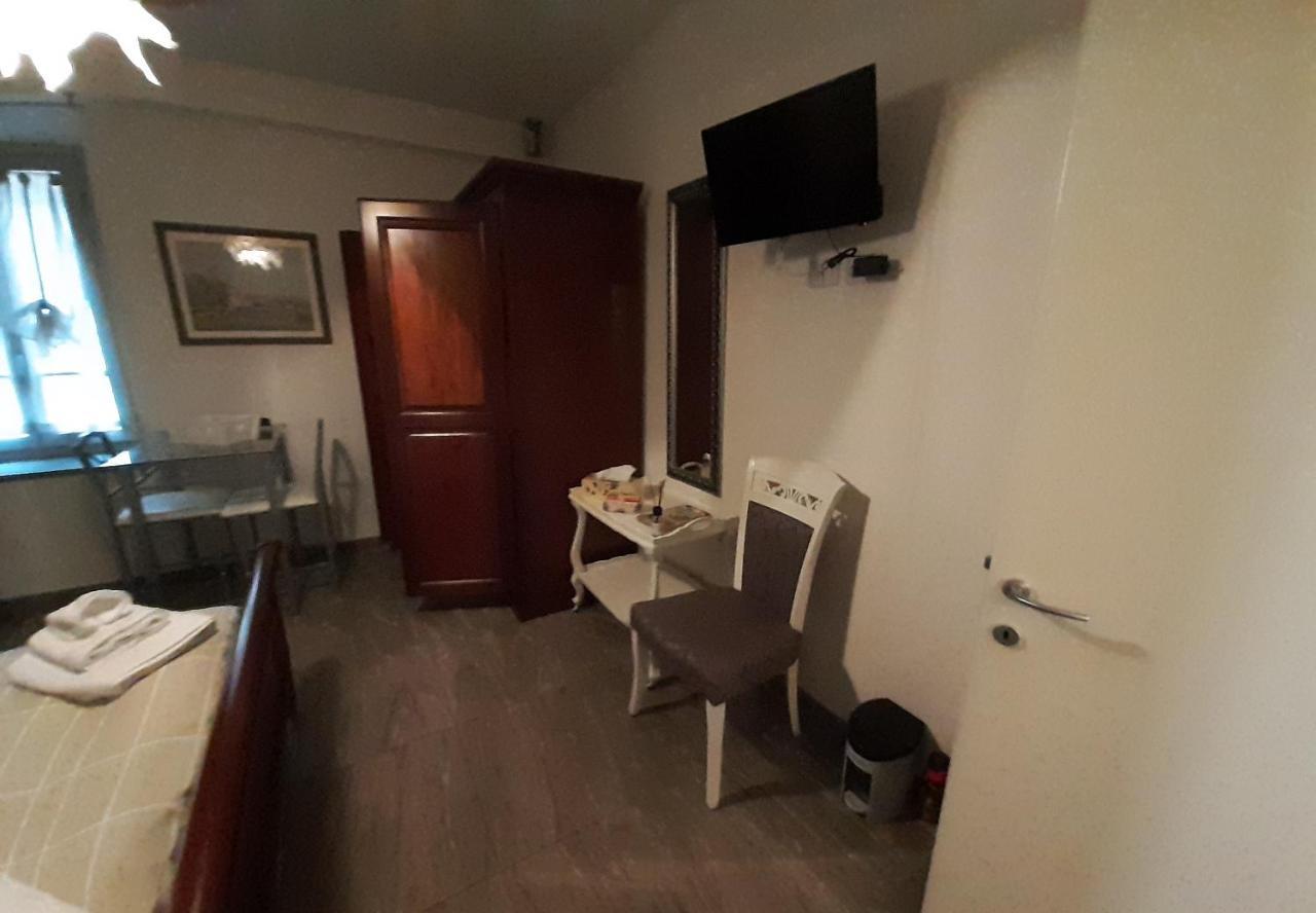 ארצו Oro Rosso Rooms Locazione Turistica מראה חיצוני תמונה